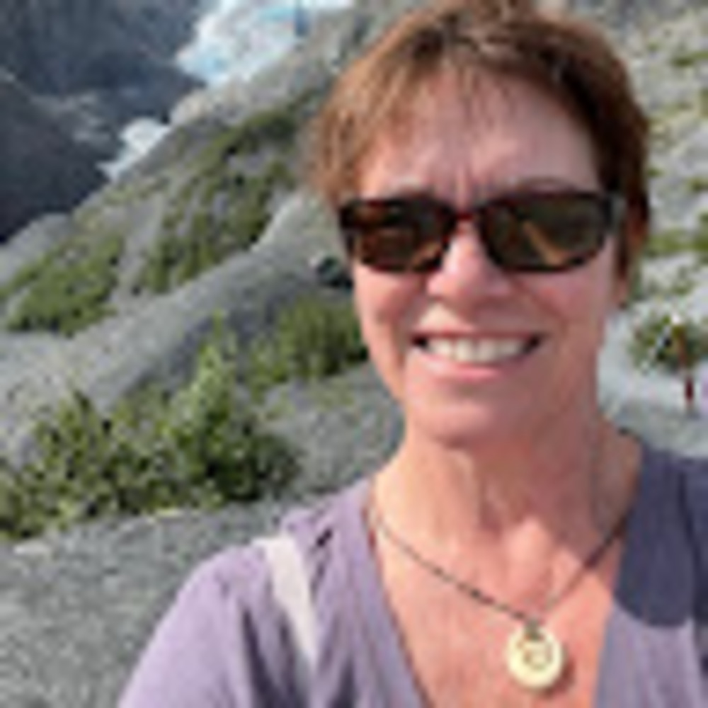 Meet your Posher, Kim